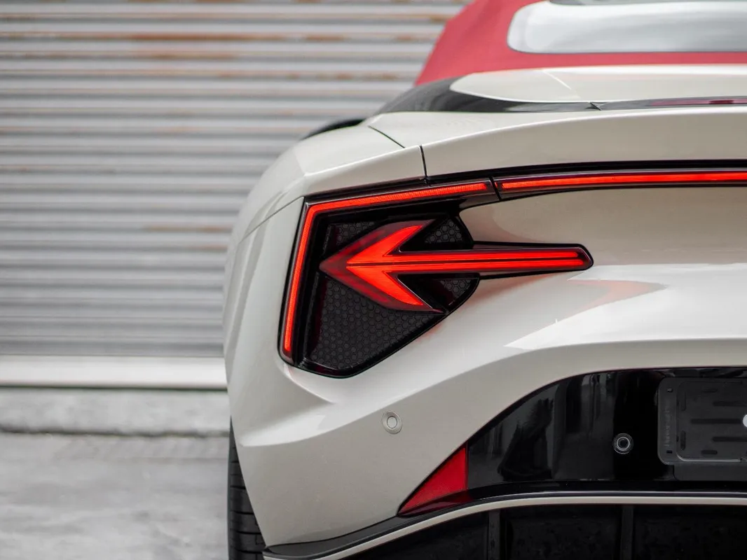 MG Cyberster Dual Motor 4WD Roadster - Image 16