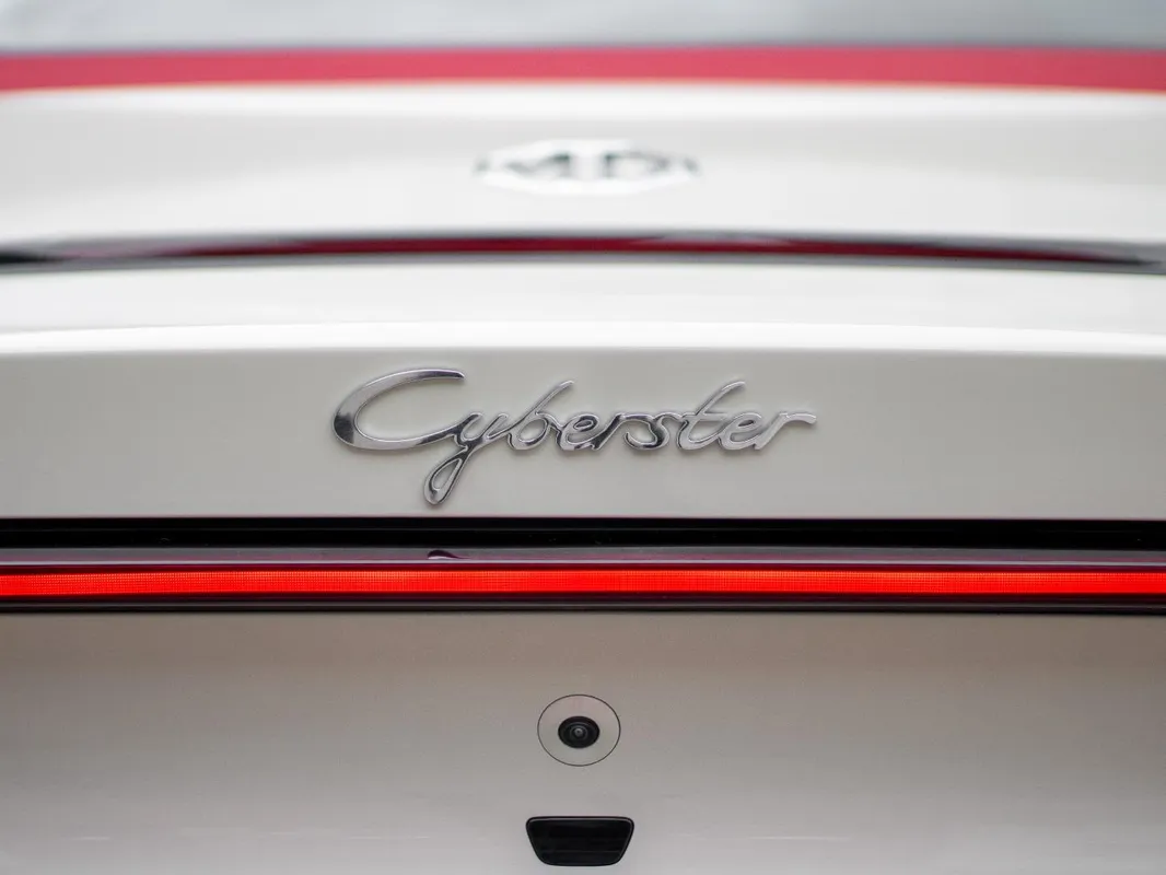 MG Cyberster Dual Motor 4WD Roadster - Image 9