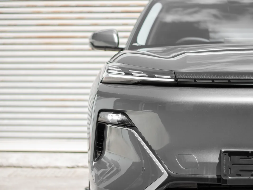 Geely E5 EM-i Aspire - Image 2