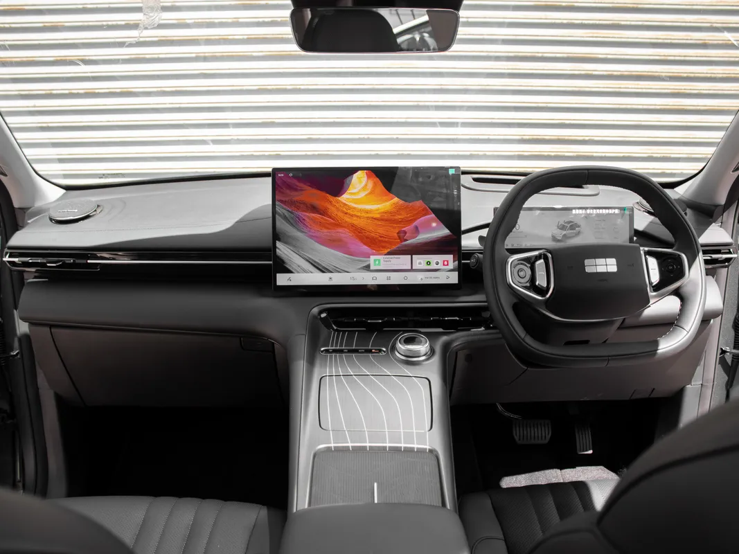 Geely E5 EM-i Aspire - Image 17