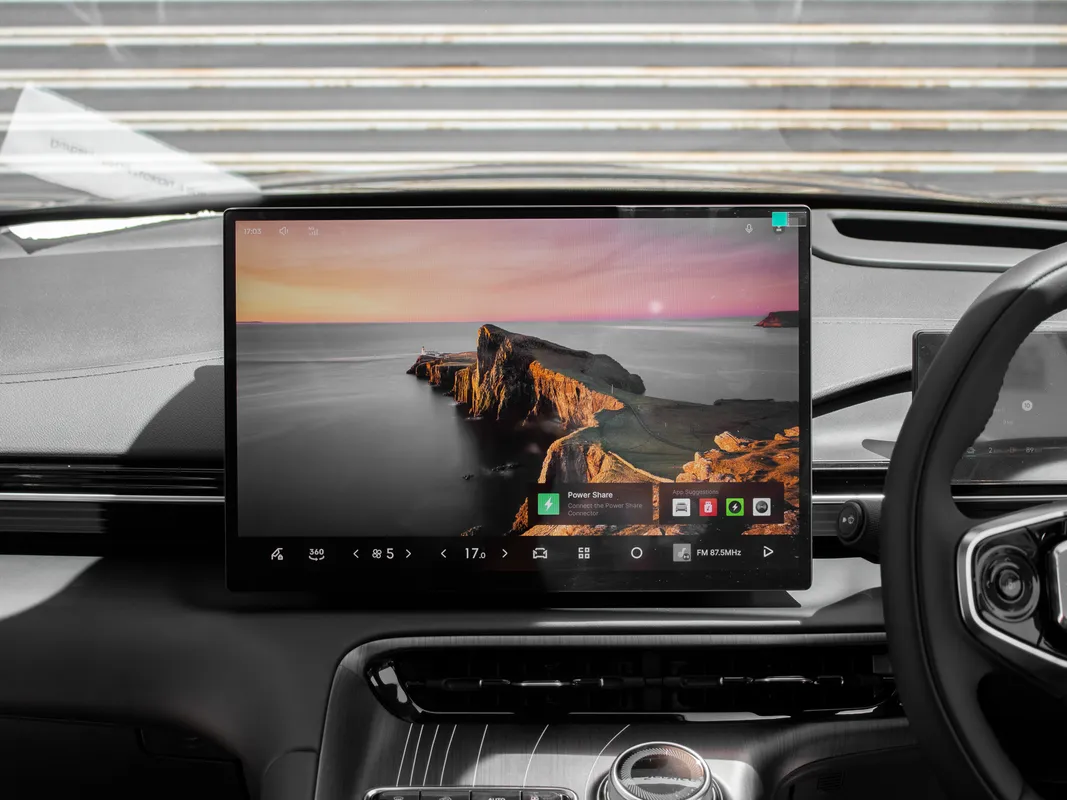 Geely E5 EM-i Apex - Image 21