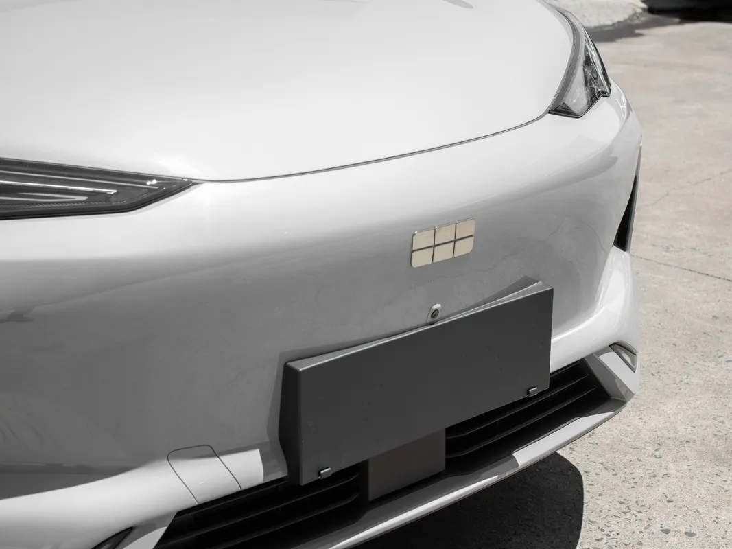 Geely E5 Aspire - Image 6