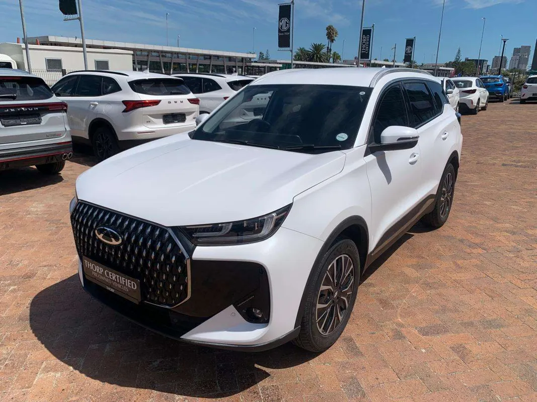 Chery Tiggo 7 1.5T CSH Plus DHT (PHEV) - Image 3