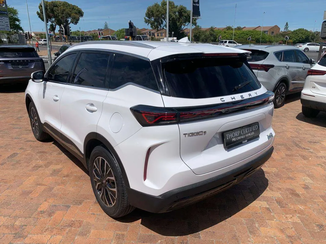 Chery Tiggo 7 1.5T CSH Plus DHT (PHEV) - Image 4