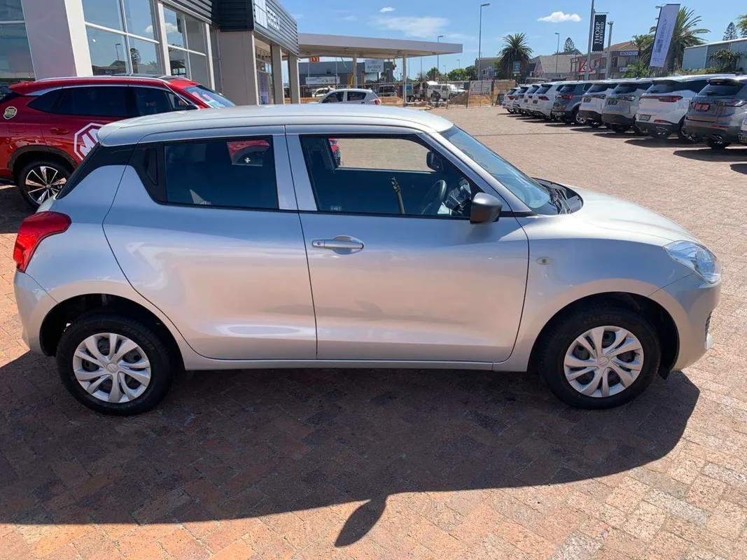 Suzuki Swift 1.2 GA - Image 7