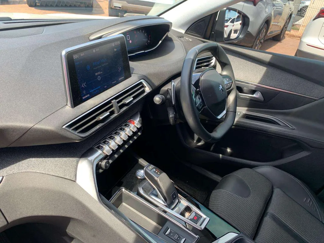 Peugeot 3008 1.6T Allure Auto - Image 9