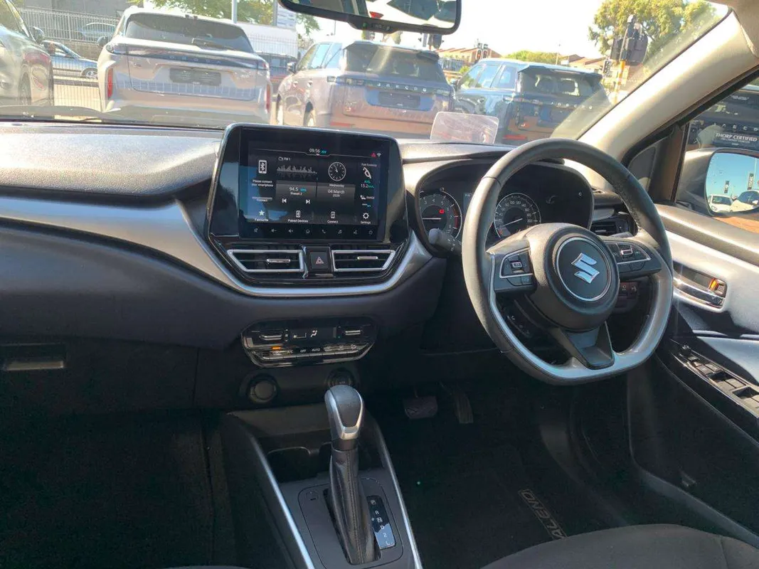 Suzuki Baleno 1.5 GLX A/T - Image 9