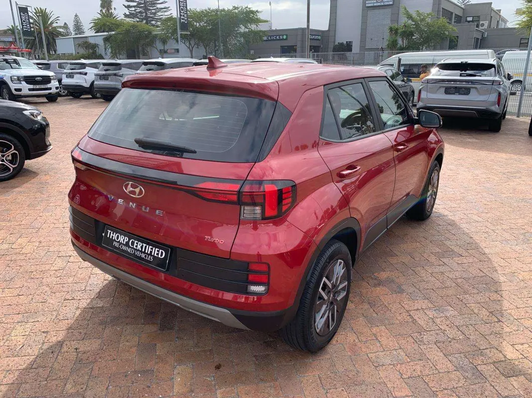 Hyundai Venue 1.0 TGDI Motion DCT - Image 4