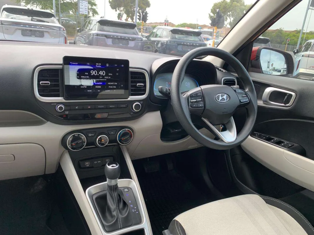 Hyundai Venue 1.0 TGDI Motion DCT - Image 6