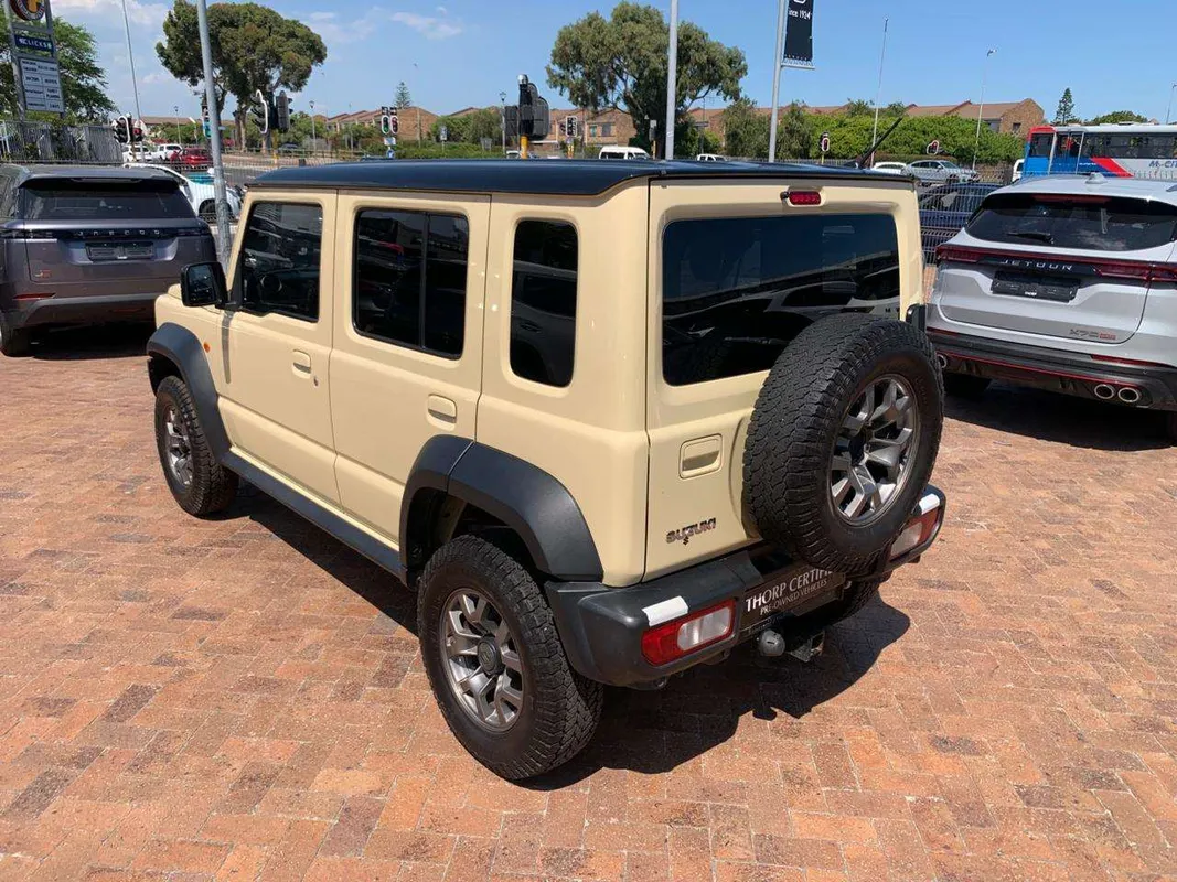 Suzuki Jimny 1.5 GLX Auto - Image 3