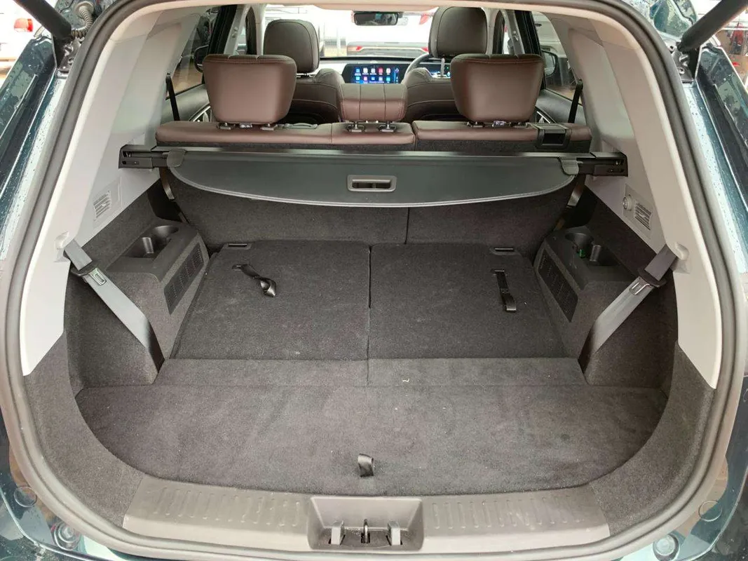 Chery Tiggo 8 Pro Max 2.0 TGDI Executive AWD DCT - Image 8