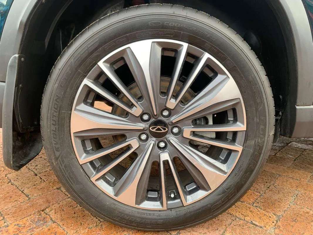 Chery Tiggo 8 Pro Max 2.0 TGDI Executive AWD DCT - Image 9