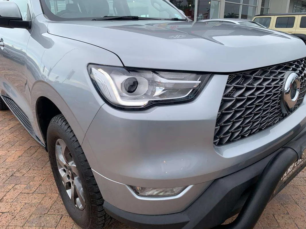 GWM P-Series CV 2.0TD DLX Auto P/U D/C - Image 3