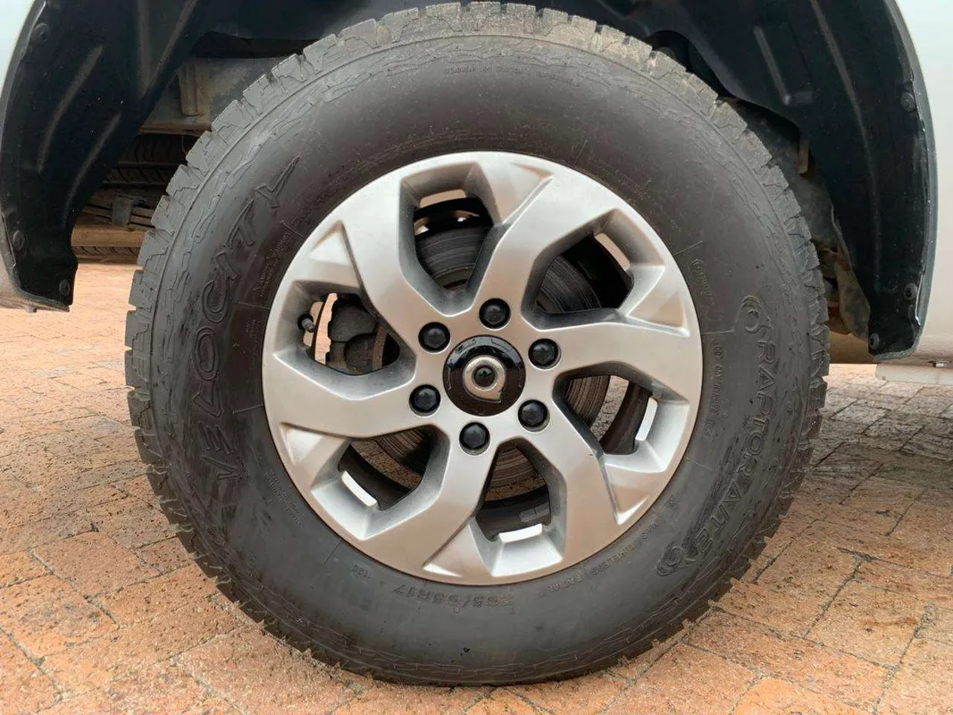 GWM P-Series CV 2.0TD DLX Auto P/U D/C - Image 9