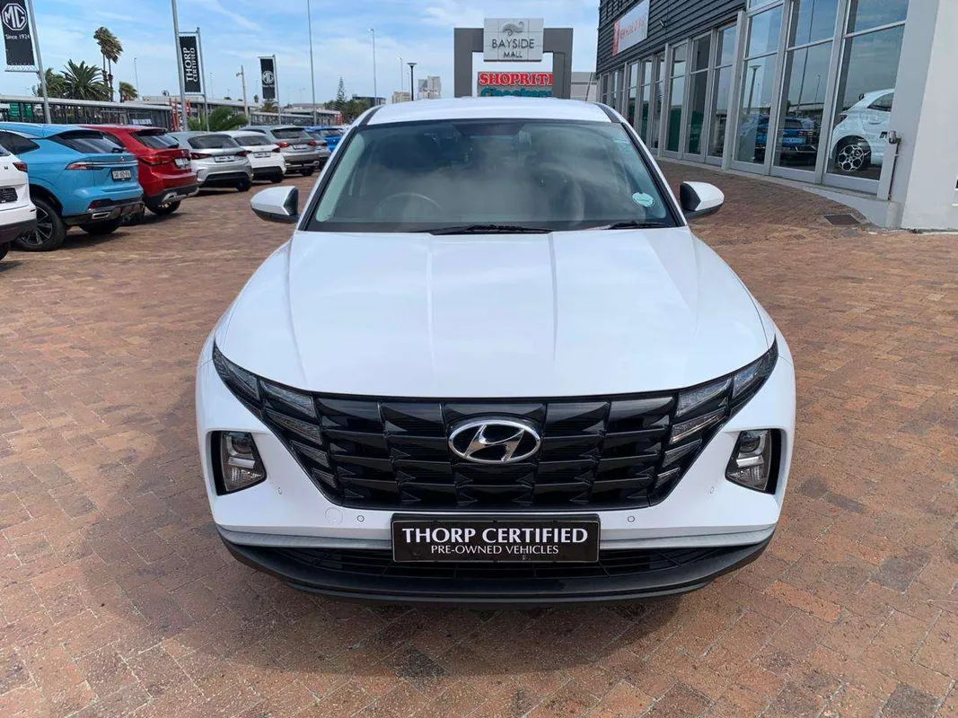 Hyundai Tucson 2.0 Premium Auto - Image 2