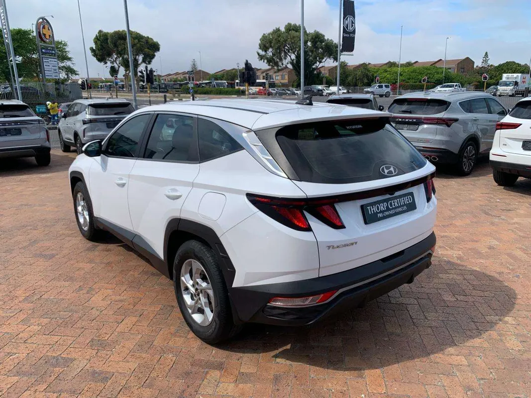 Hyundai Tucson 2.0 Premium Auto - Image 5