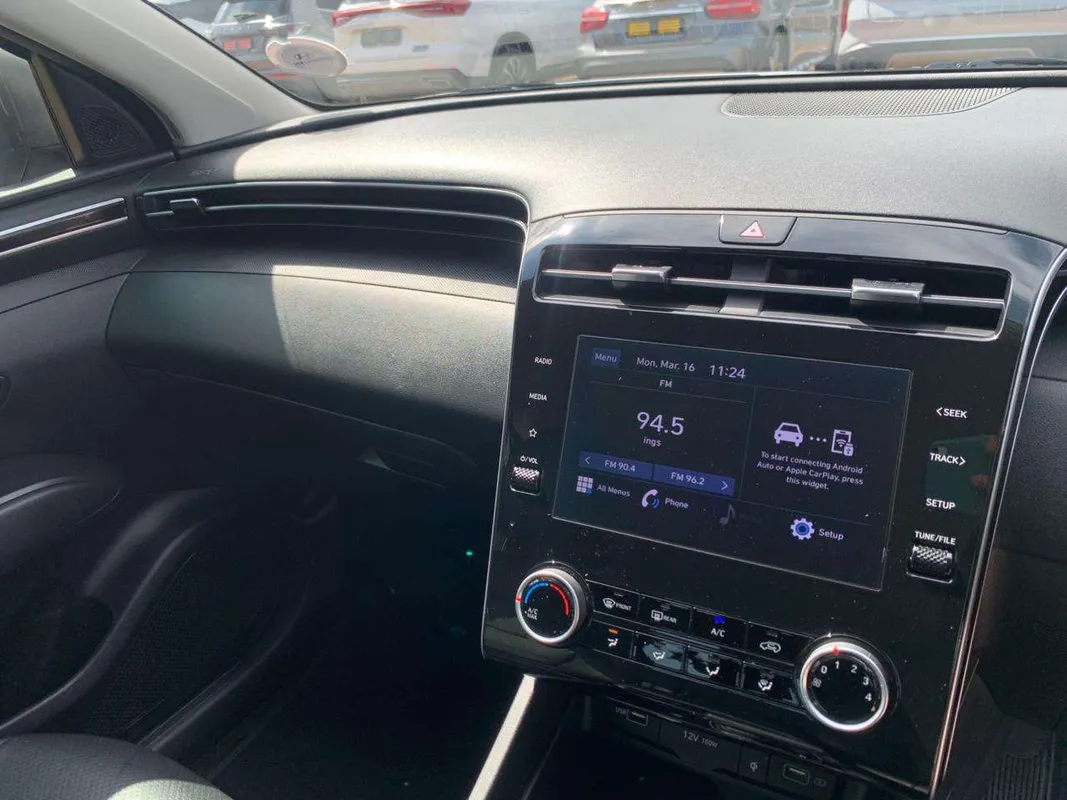 Hyundai Tucson 2.0 Premium Auto - Image 7