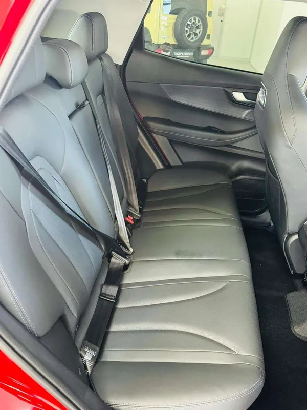 Chery Tiggo 4 Cross 1.5 HEV Elite DHT - Image 9