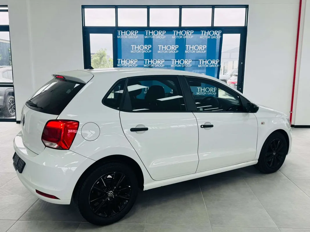 Volkswagen Polo Vivo hatch 1.4 Trendline - Image 4