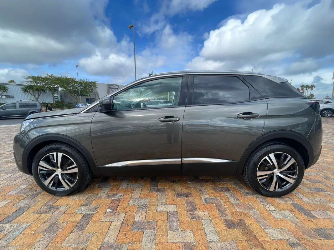 Peugeot 3008 1.6T Allure Auto - Image 4