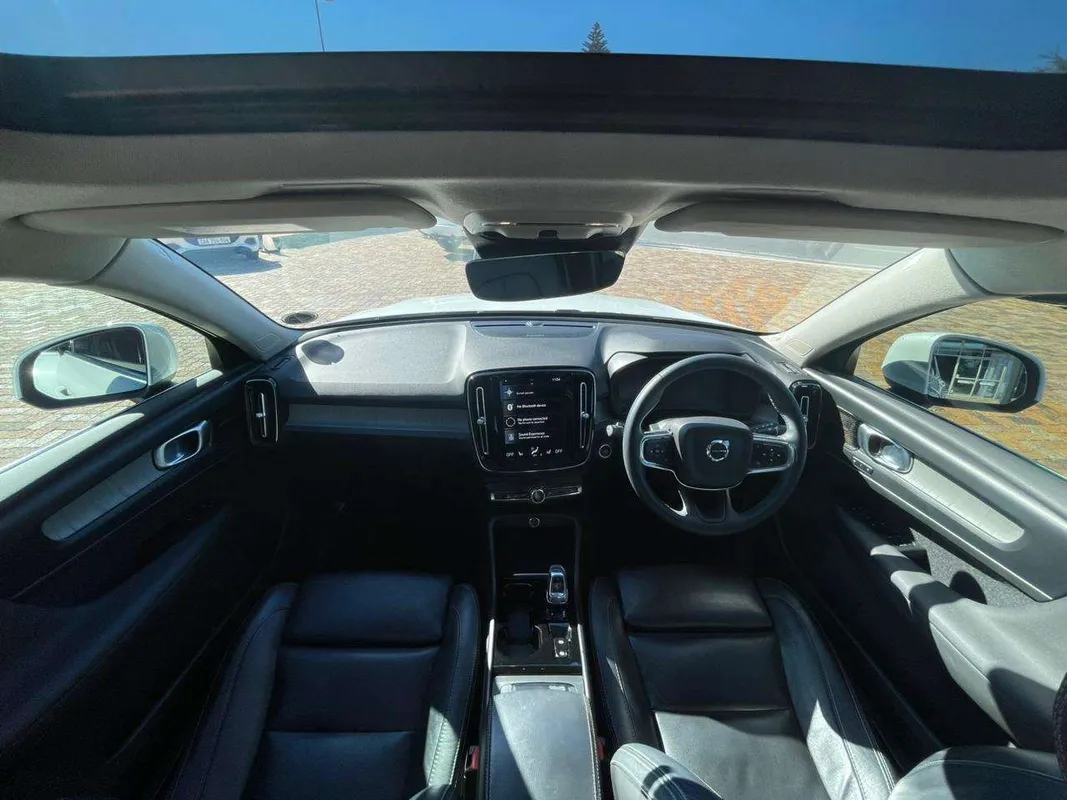 Volvo XC40 T4 Inscription Geartronic - Image 14