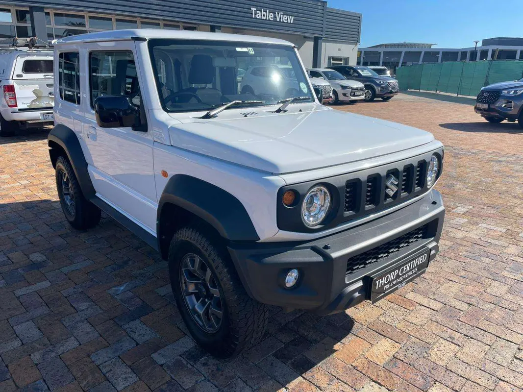 Suzuki Jimny 1.5 GLX AT - Image 1