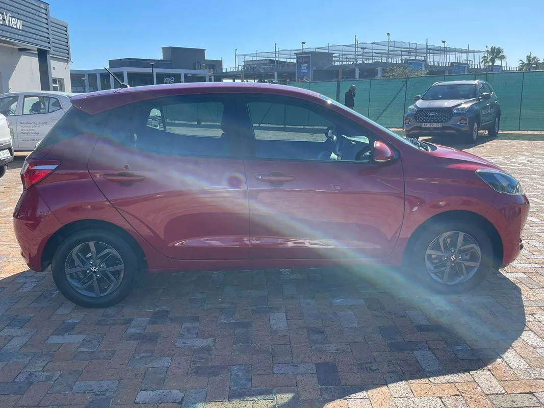 Hyundai Grand i10 1.0 Fluid - Image 8