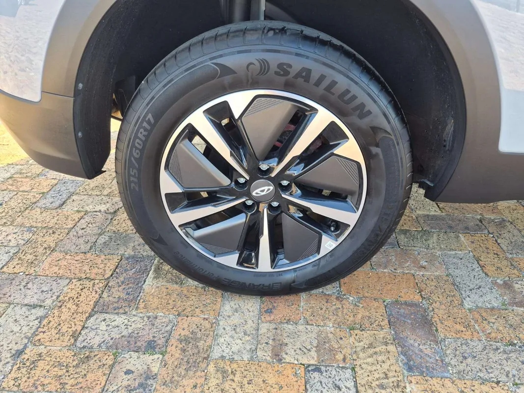 Chery Tiggo 4 Cross 1.5 HEV Elite DHT - Image 8