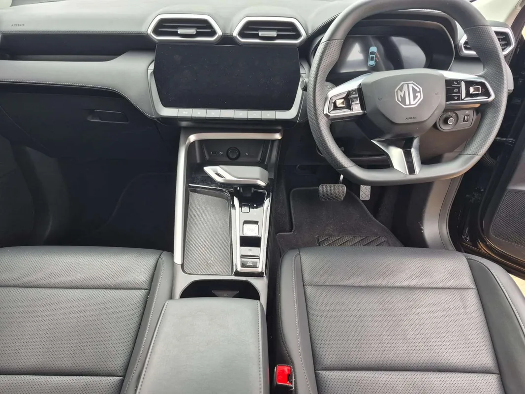 MG ZS Pro 1.5T CVT Comfort - Image 12