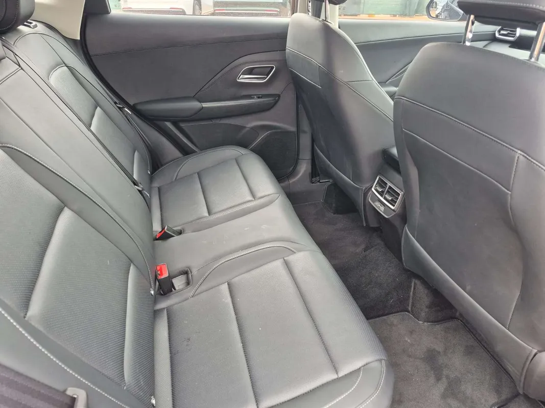 MG ZS Pro 1.5T CVT Comfort - Image 13