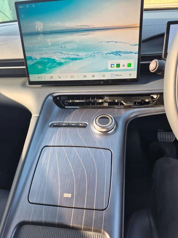 Geely E5 Aspire - Image 14