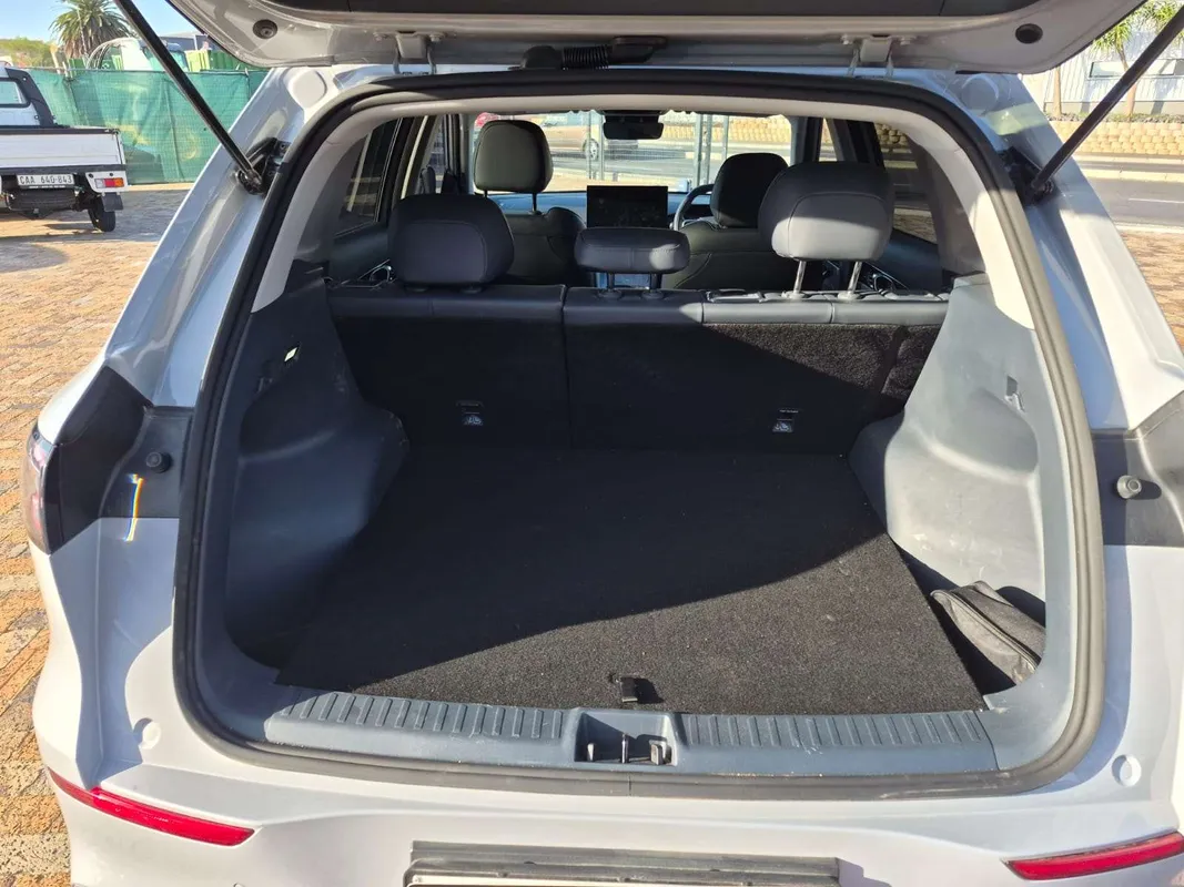 Geely E5 Aspire - Image 7