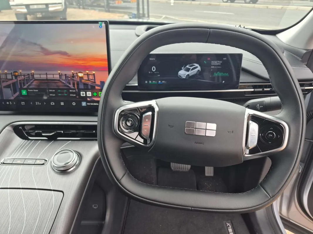 Geely E5 EM-i Apex - Image 16