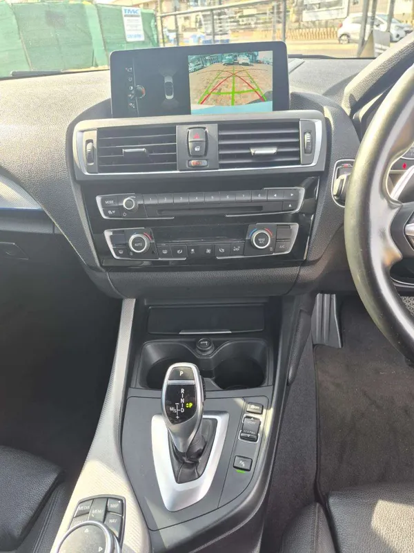 BMW M240i Convertible Auto - Image 13