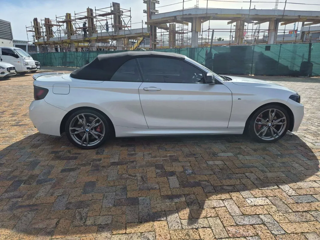 BMW M240i Convertible Auto - Image 5