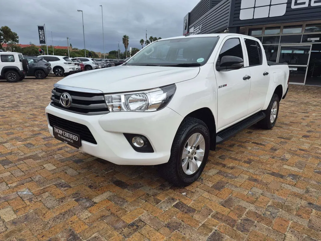 Toyota Hilux 2.4GD-6 double cab 4x4 SRX auto - Image 4