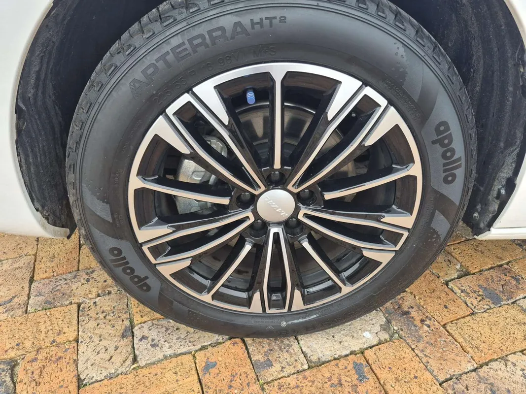Haval Jolion 1.5 Hybrid DHT S-Luxury - Image 12