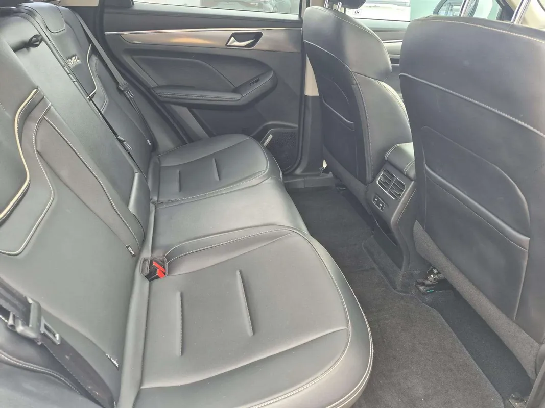 Haval Jolion 1.5 Hybrid DHT S-Luxury - Image 13