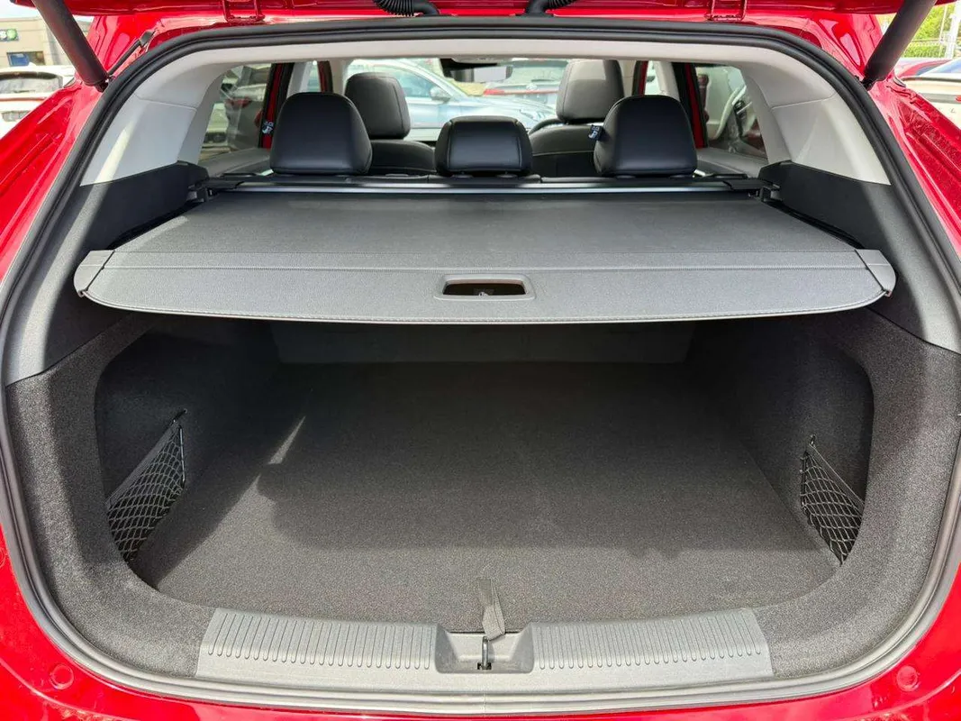 MG HS 2.0T AT Luxury - Image 10