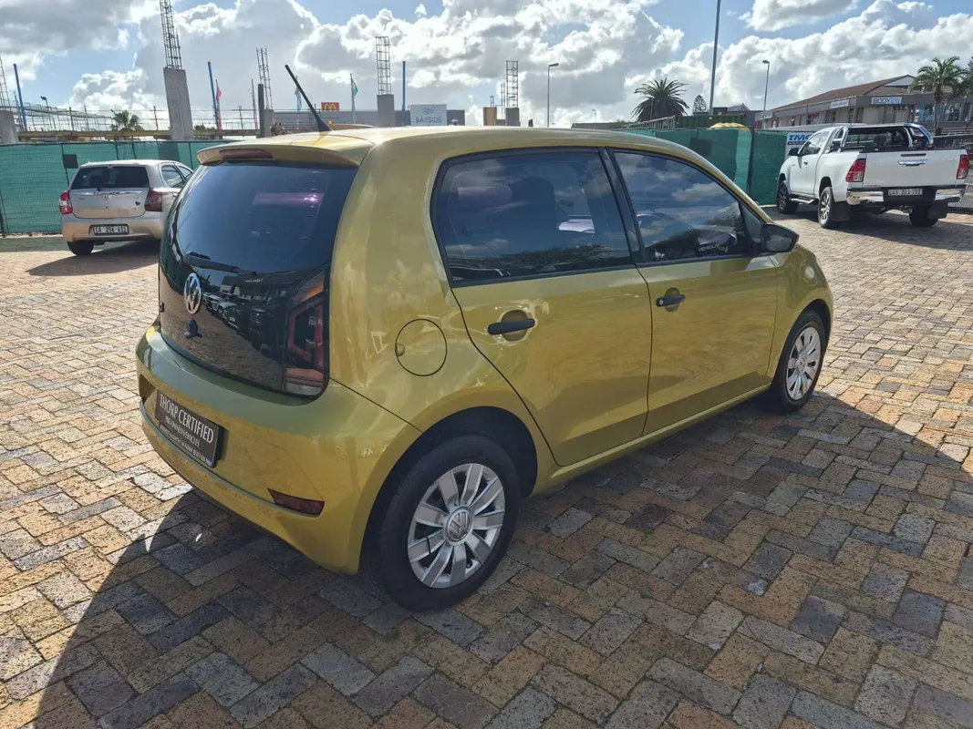 Volkswagen take up! 5-door 1.0 - Image 5