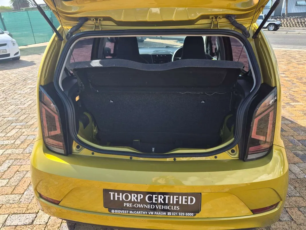 Volkswagen take up! 5-door 1.0 - Image 7