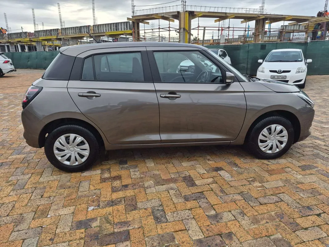 Suzuki Swift 1.2 GL MT - Image 5