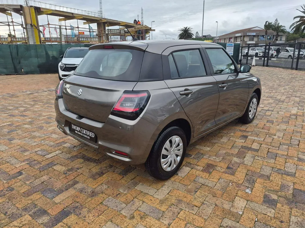 Suzuki Swift 1.2 GL MT - Image 6