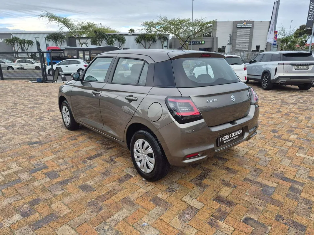 Suzuki Swift 1.2 GL MT - Image 8