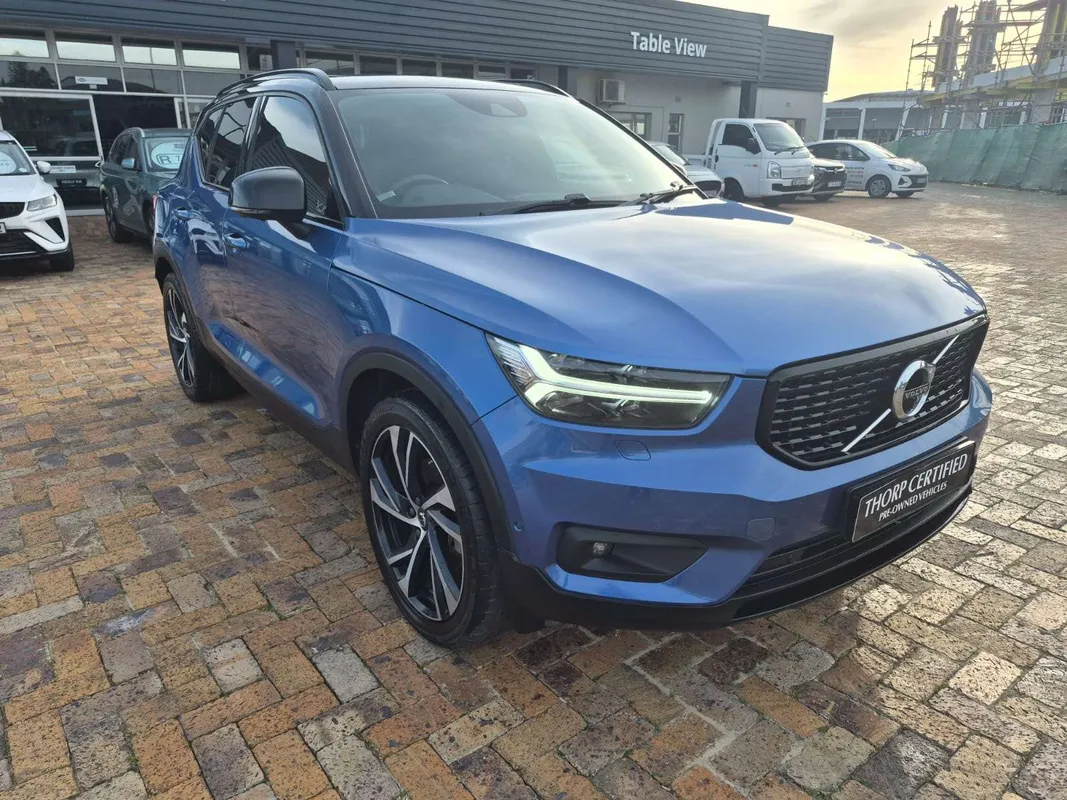 Volvo XC40 D4 AWD R-Design