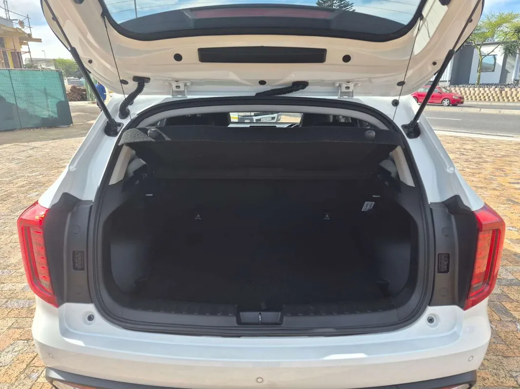 Haval Jolion 1.5T Luxury - Image 7