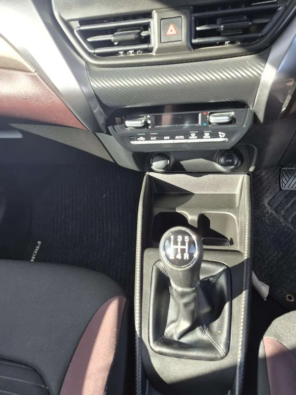 Suzuki Fronx 1.5 GL 4AT - Image 13