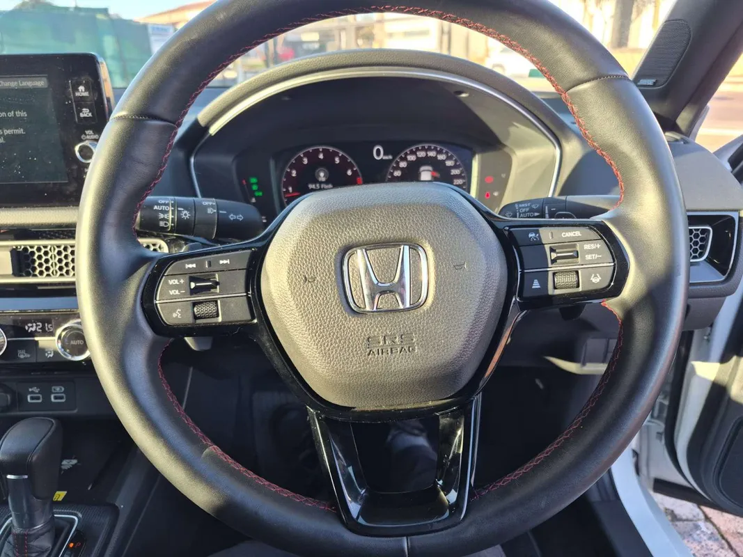 Honda Civic 1.5 RS CVT - Image 11
