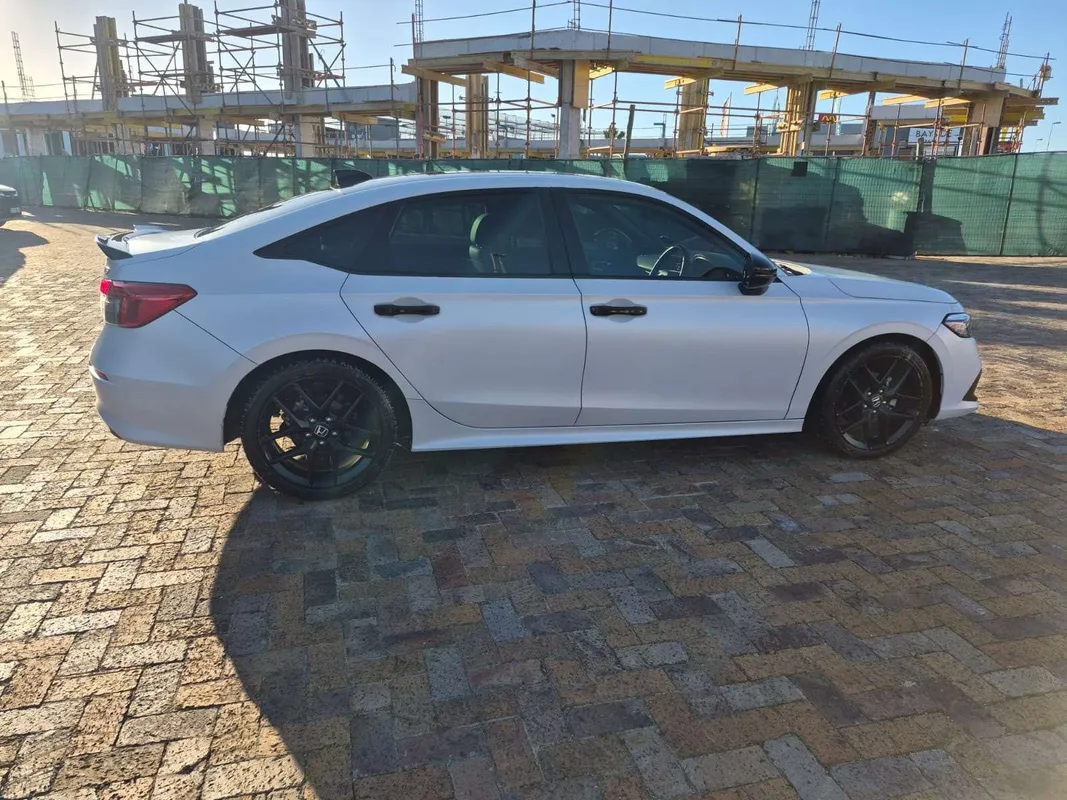 Honda Civic 1.5 RS CVT - Image 5