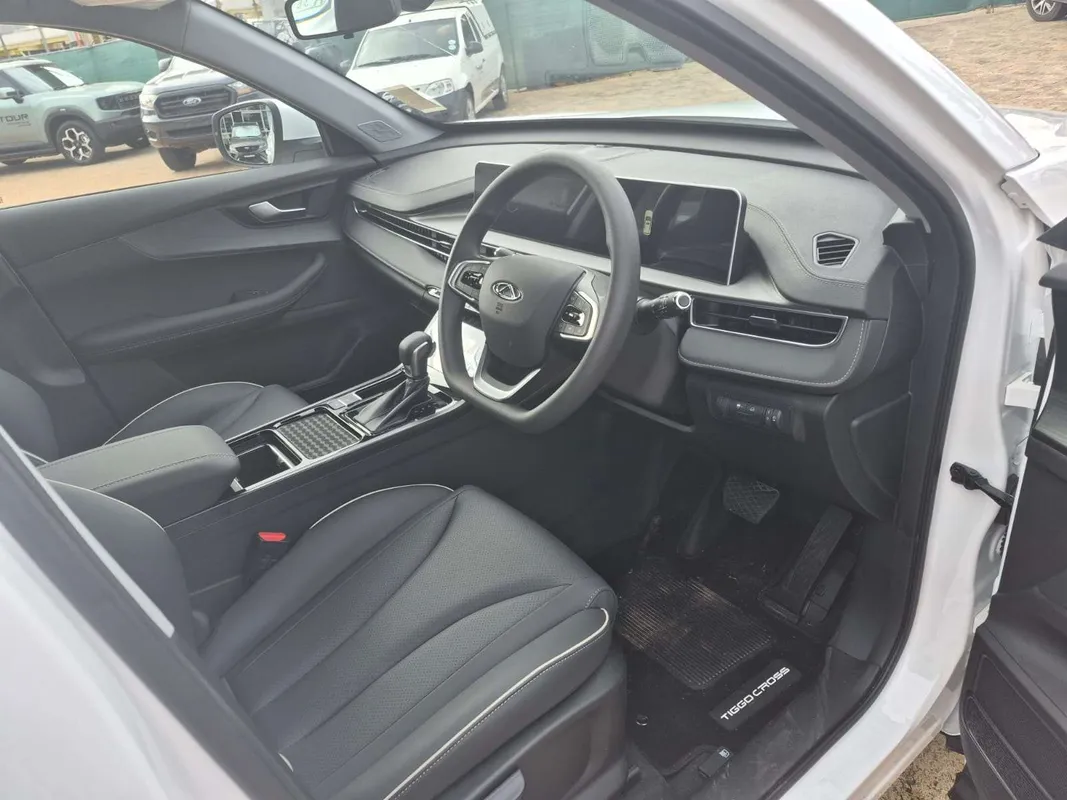 Chery Tiggo 4 Cross 1.5 LiT CVT - Image 14